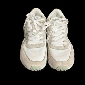 Reebok Women’s Cloud-walk Leather /Suede Sneakers -/SZ: 8.5